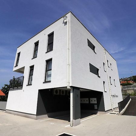 Studio Apartment Ada 2 Rijeka Exterior photo
