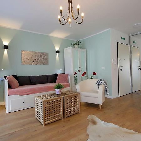 Studio Apartment Ada 2 Rijeka Exterior photo